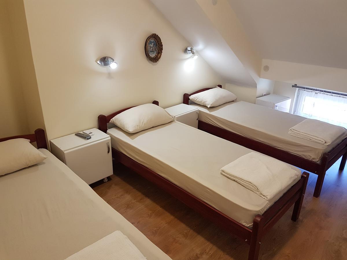 Hostel Beko 발제보 외부 사진