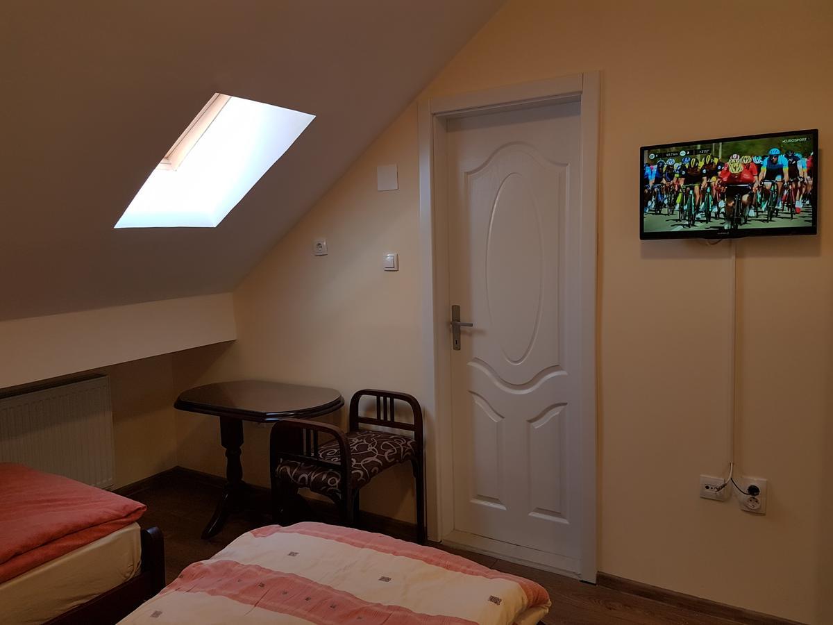 Hostel Beko 발제보 외부 사진